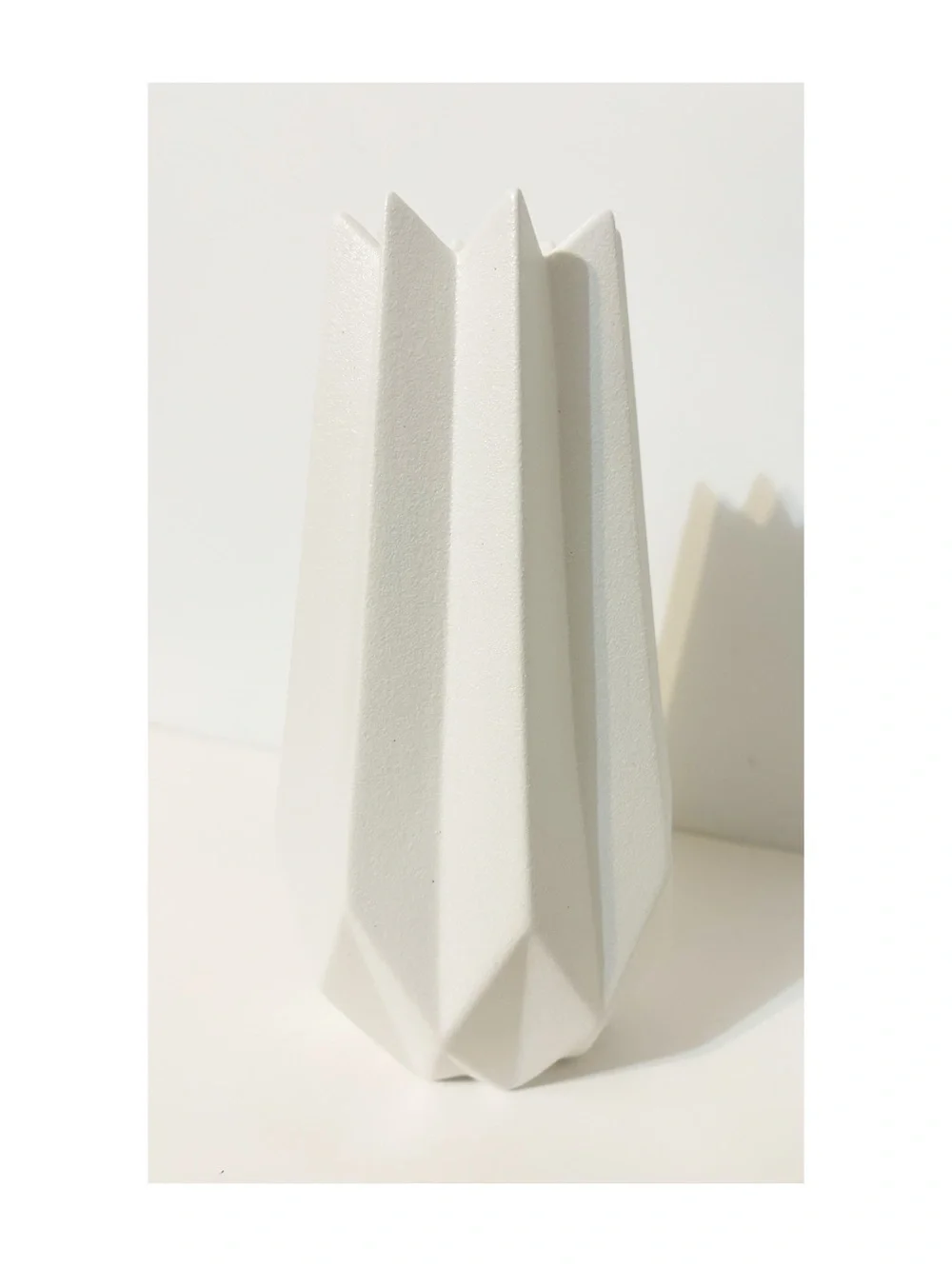 Geometric Ceramic Vase Origami Art Design Textured Porcelain Home Decor White 8